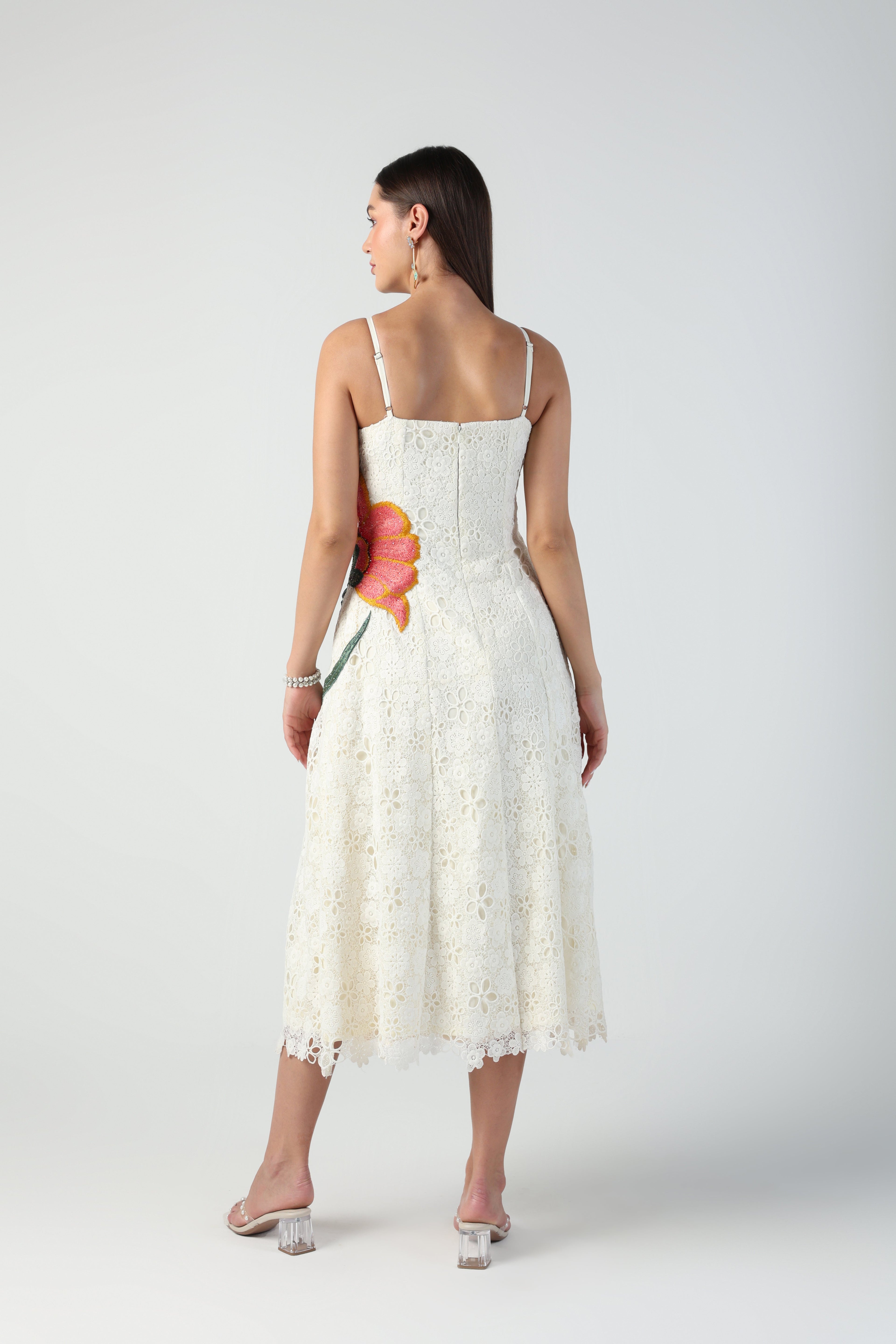 ELYSIA CUTWORK LACE WITH FLORAL APPLIQUE THREADWORK MIDI DRESS