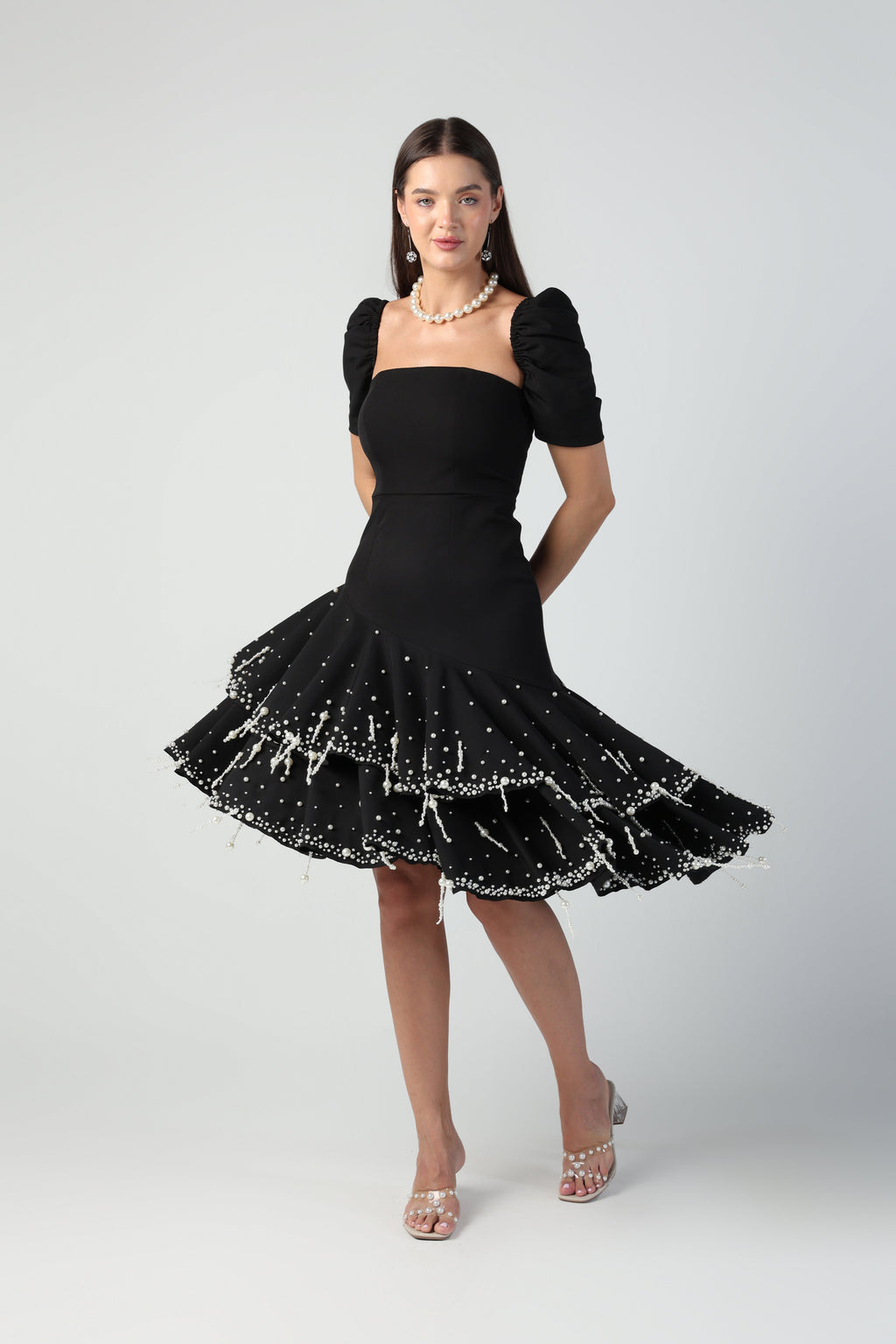 BEATRICE BLACK DETACHABLE SLEEVE STRAPLESS PEARL TASSEL DRESS - Fllaë