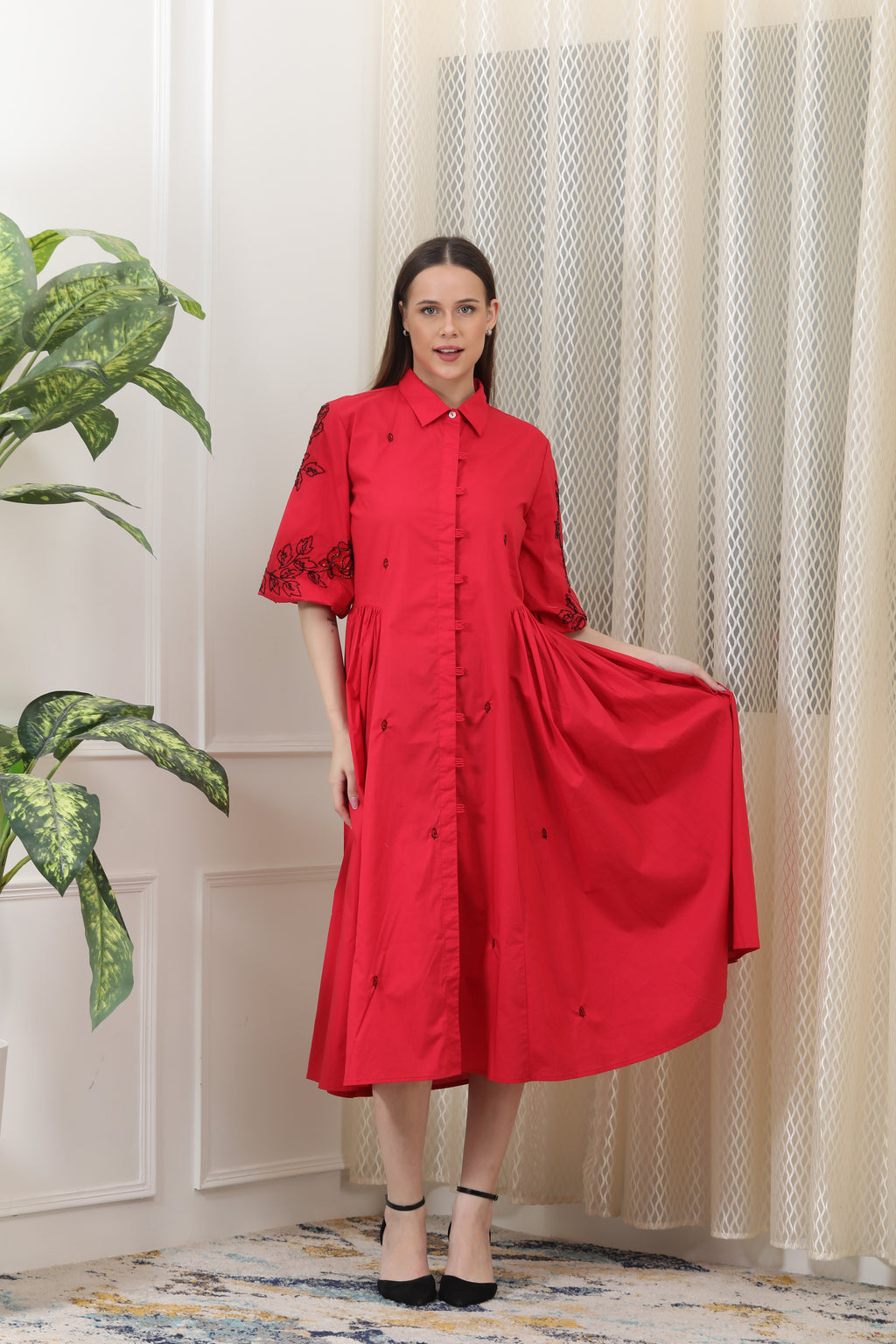 Lea Red Dress