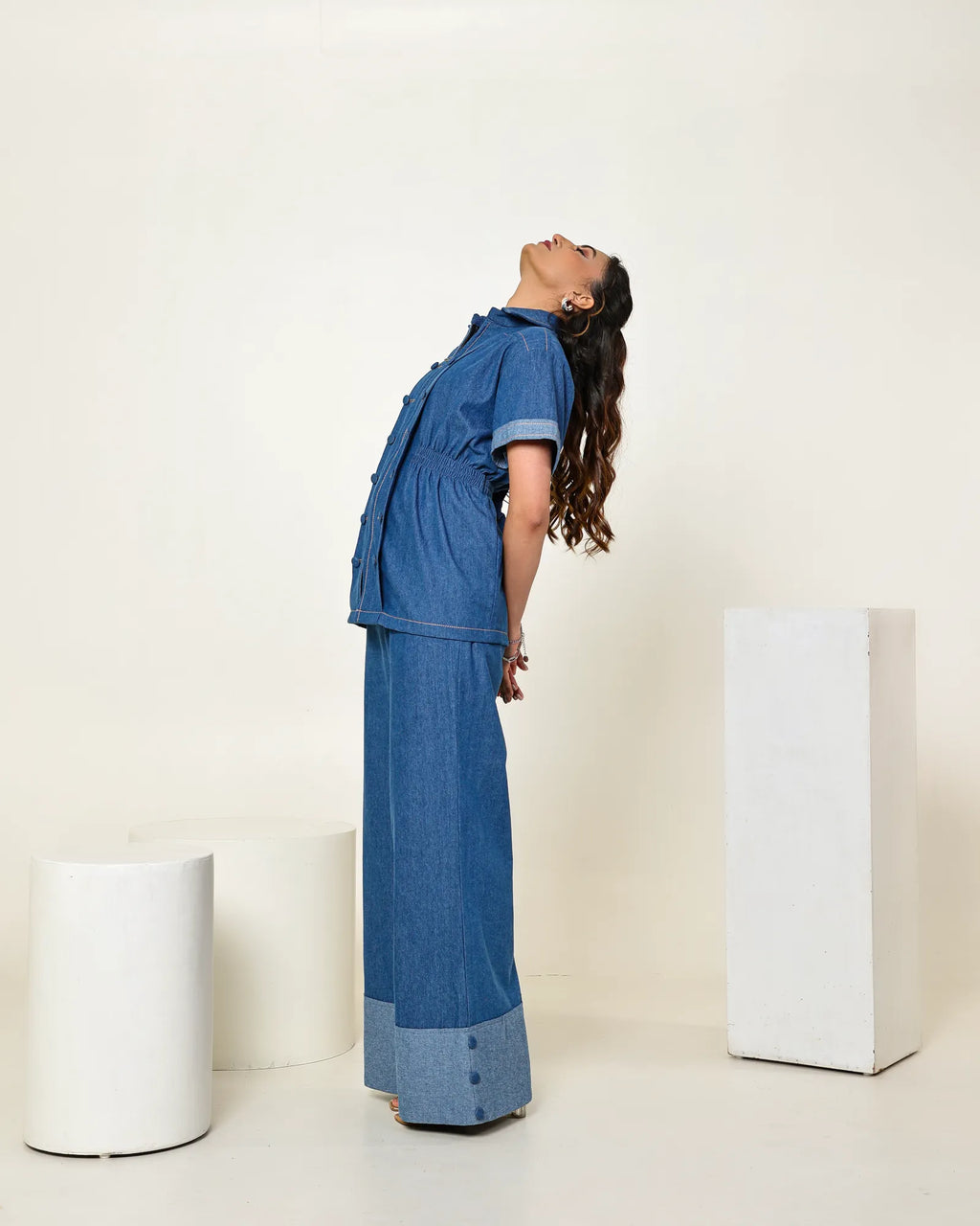 THE DARK DENIM ZIPPER SHIRT WITH WIDE LEG PANTS