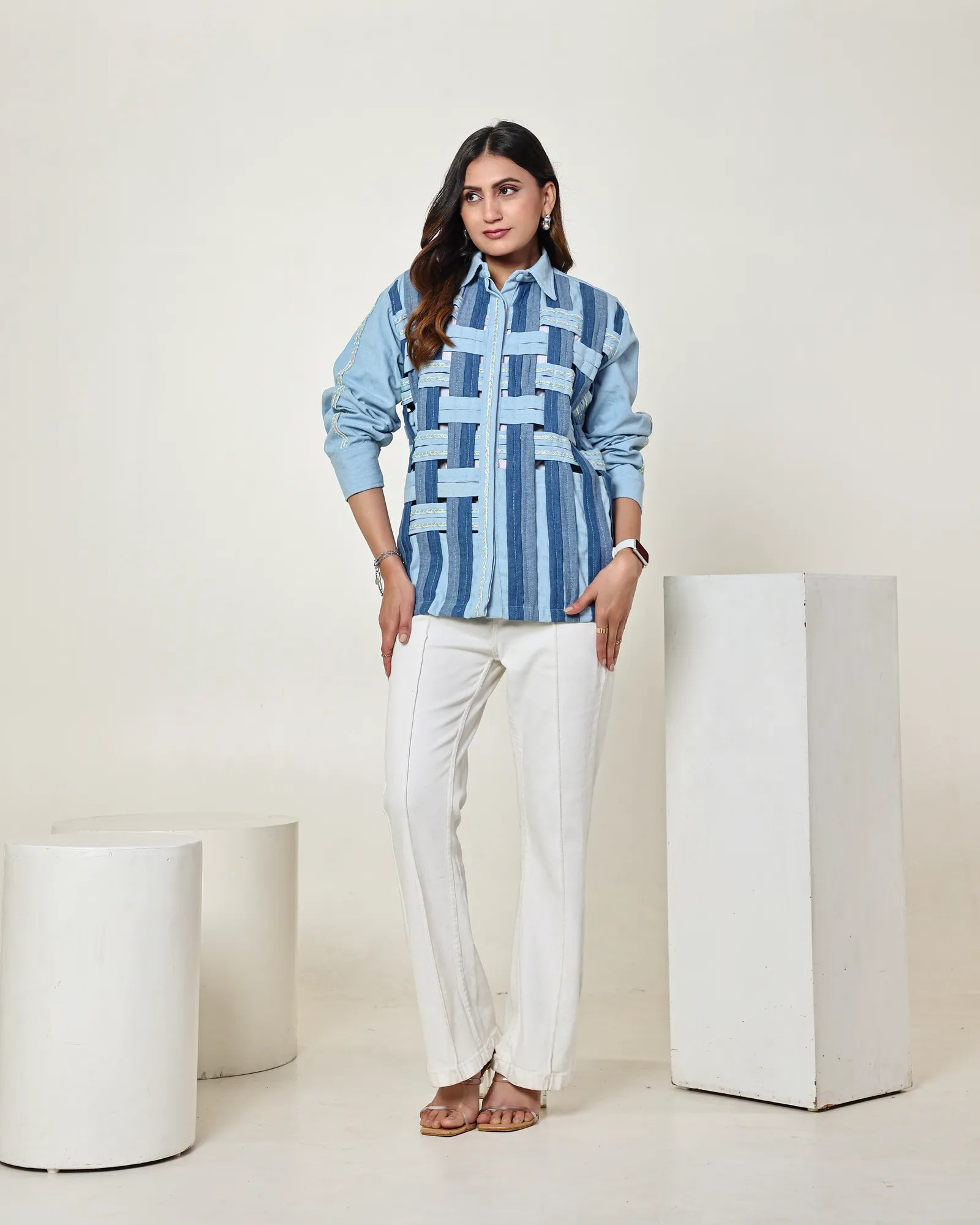 THE DARK AND LIGHT COLOR BLOCK ABSTRACT SHIRT