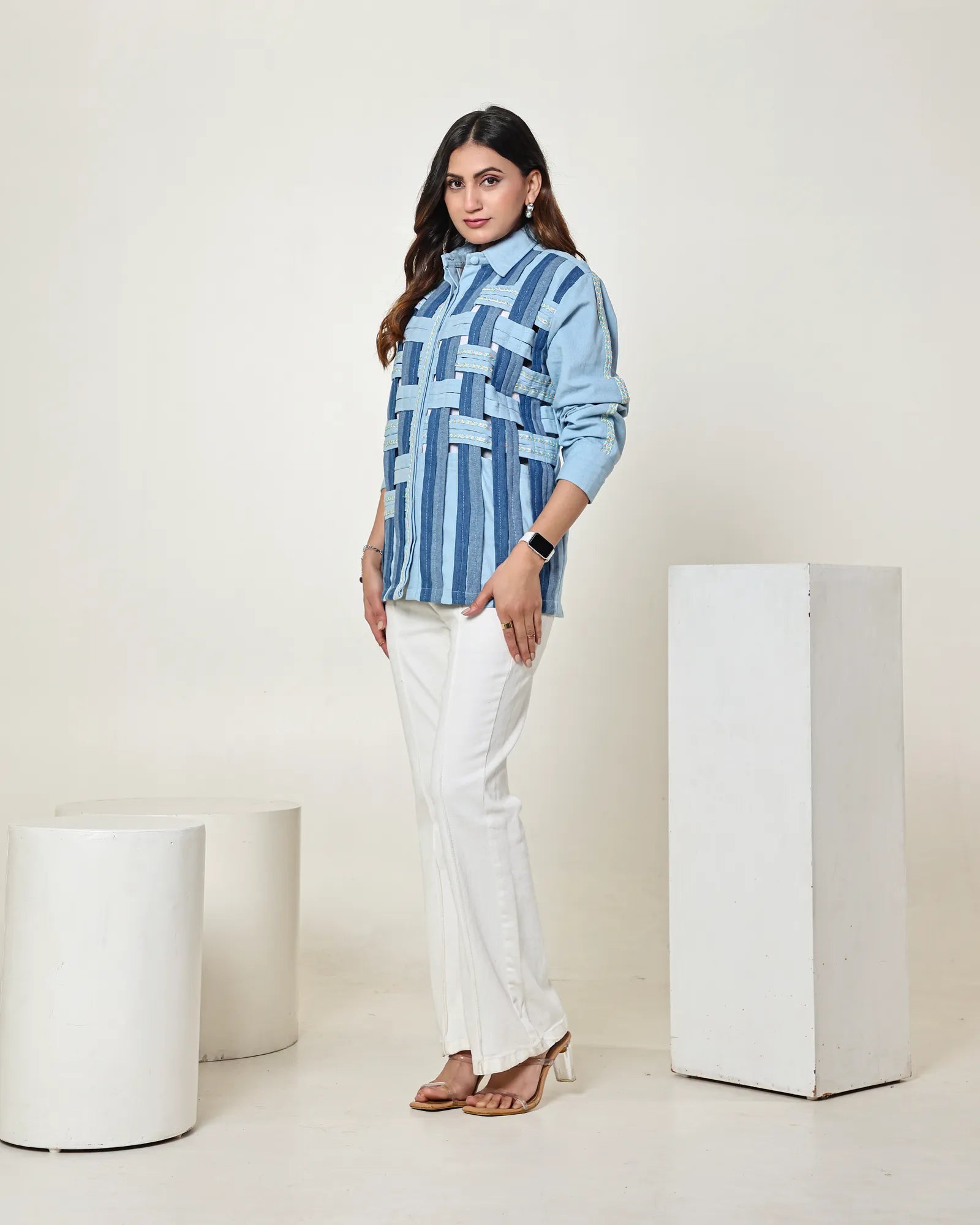 THE DARK AND LIGHT COLOR BLOCK ABSTRACT SHIRT