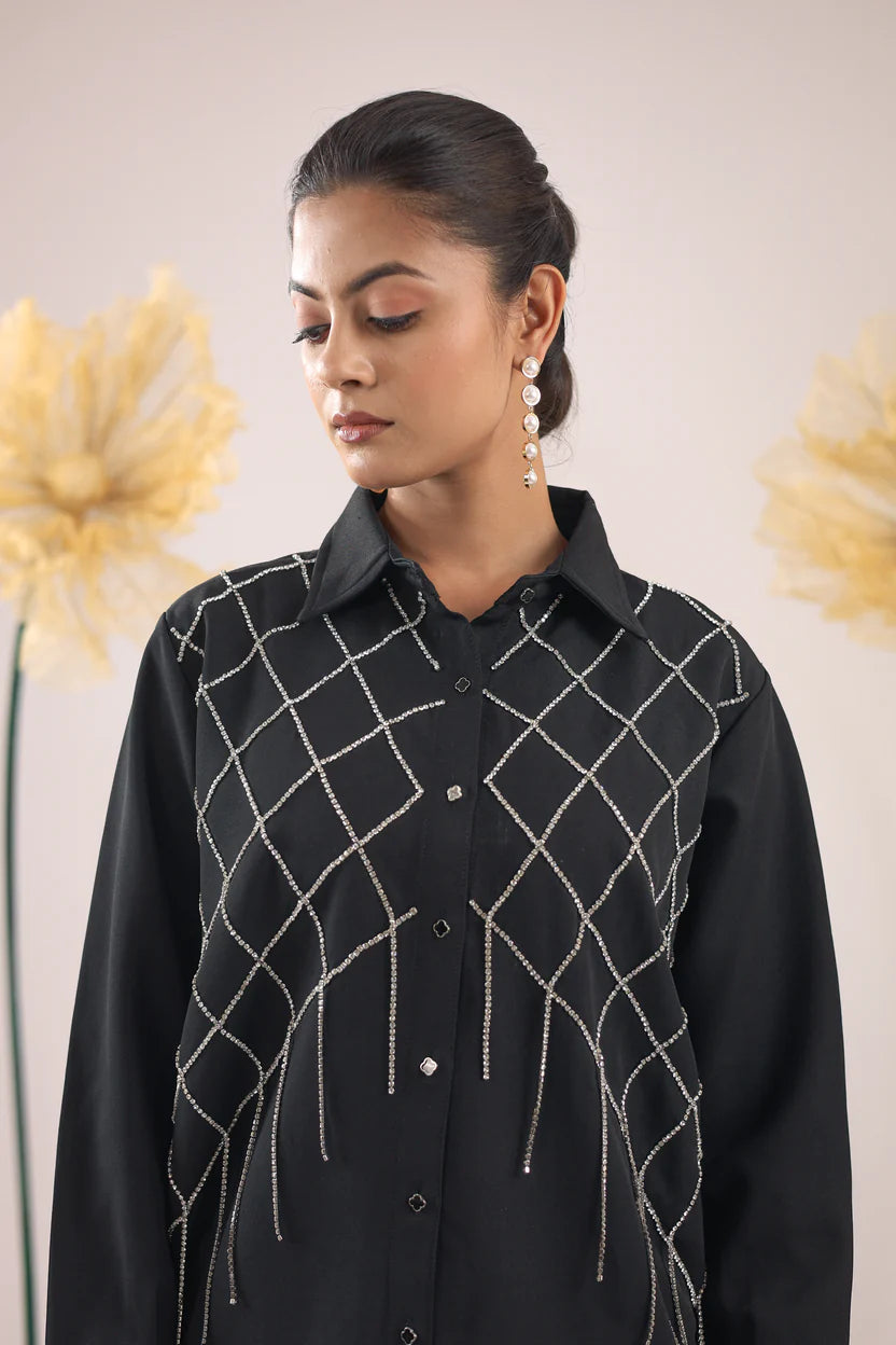 THE BLACK CHECKS STONE TASSEL CRAPE SHIRT