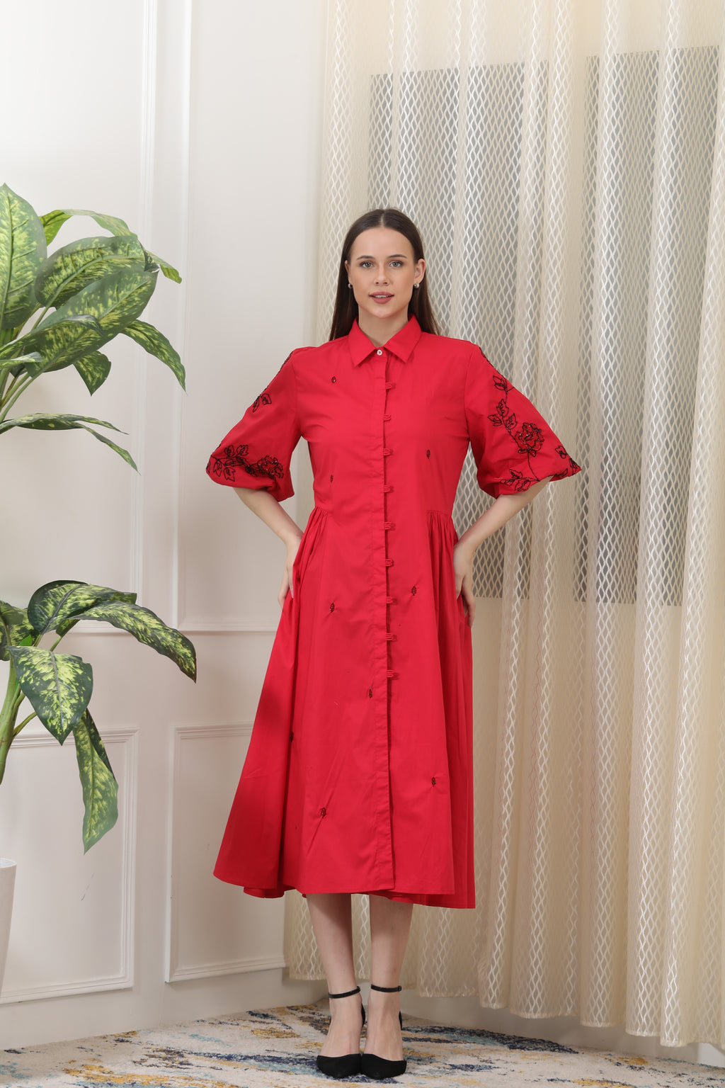 Lea Red Dress