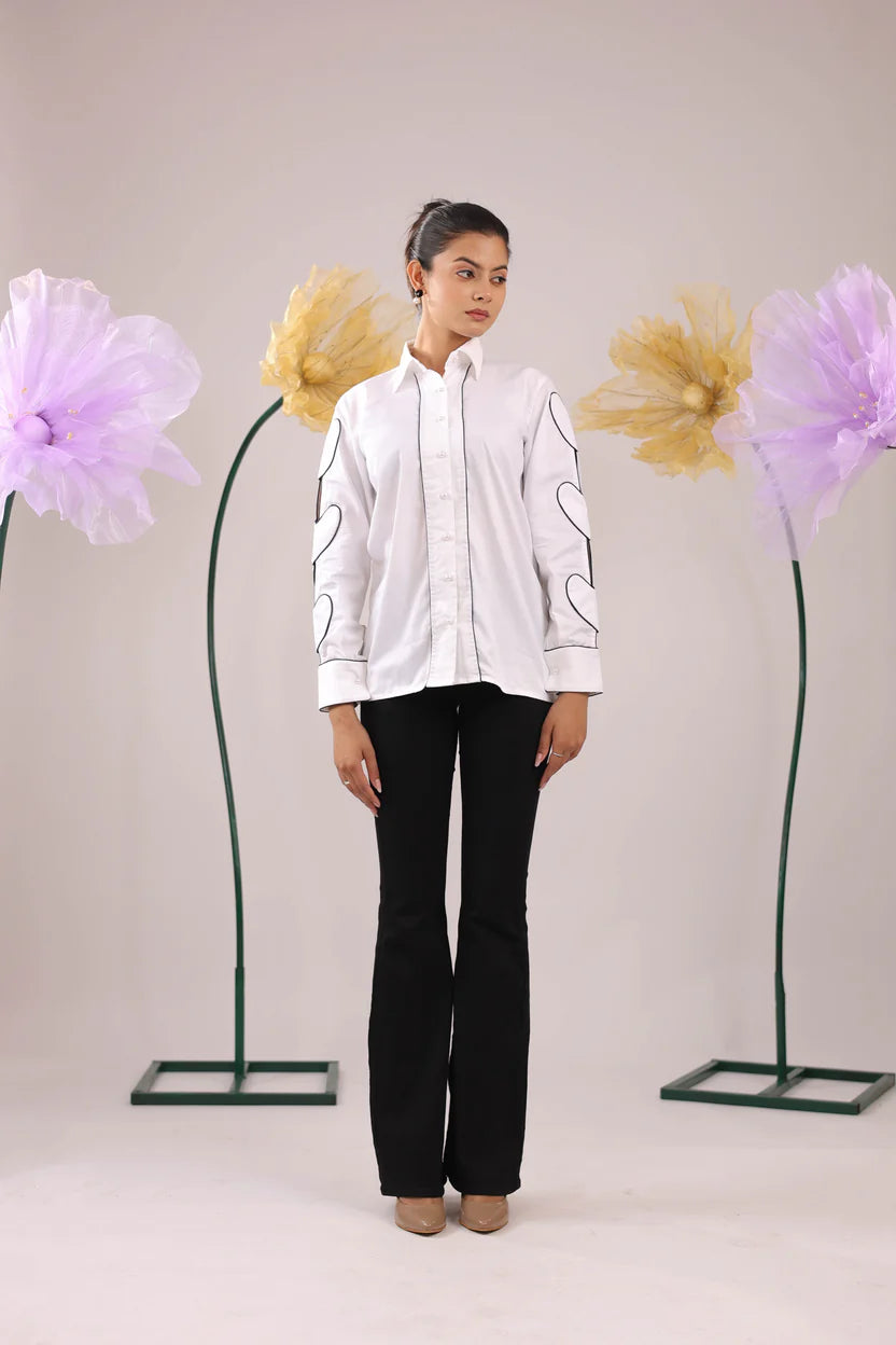 THE WHITE HEART SLEEVE COTTON SHIRT WITH WIDE PLACKET