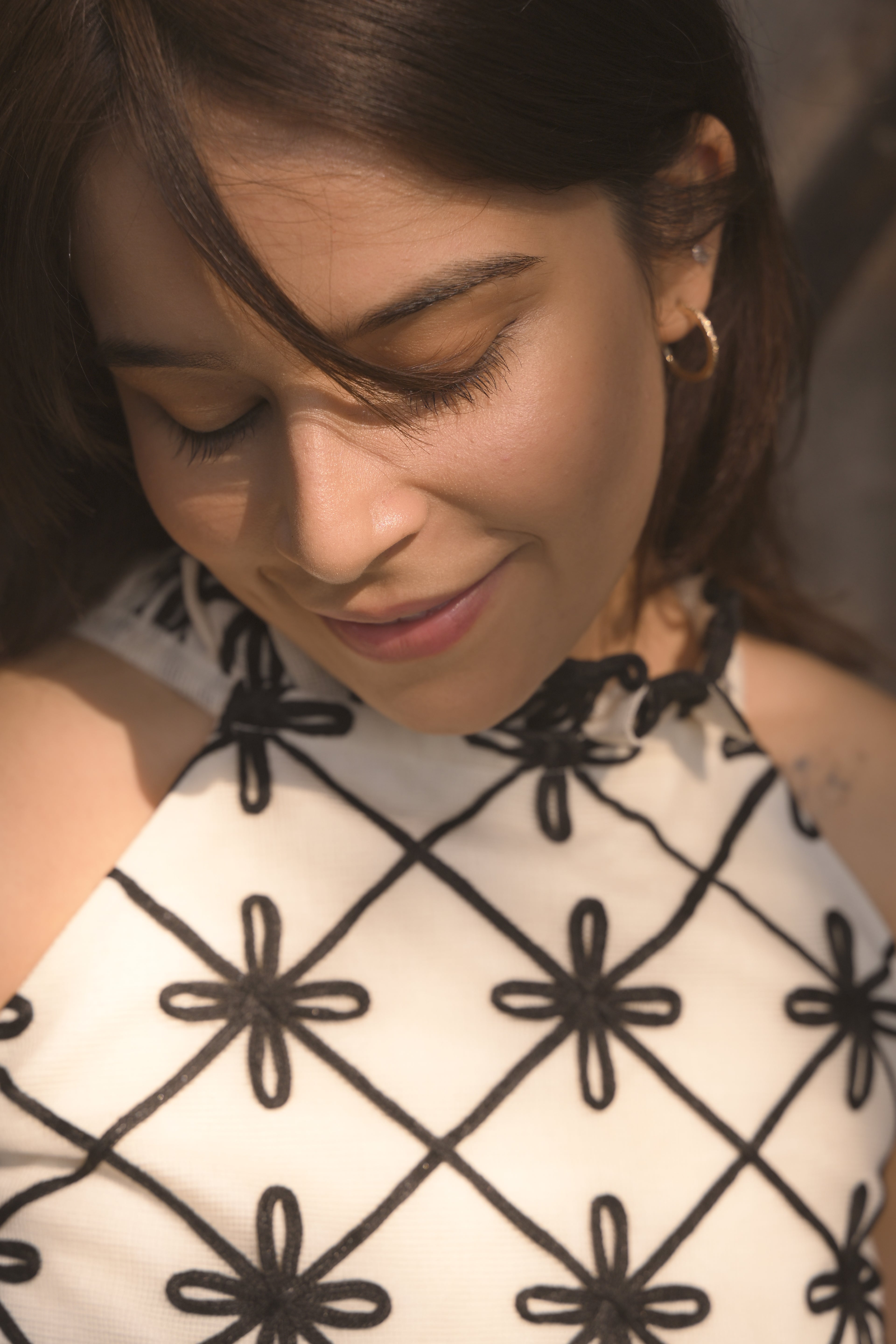 Black Cross Soft Incut Top With Frill