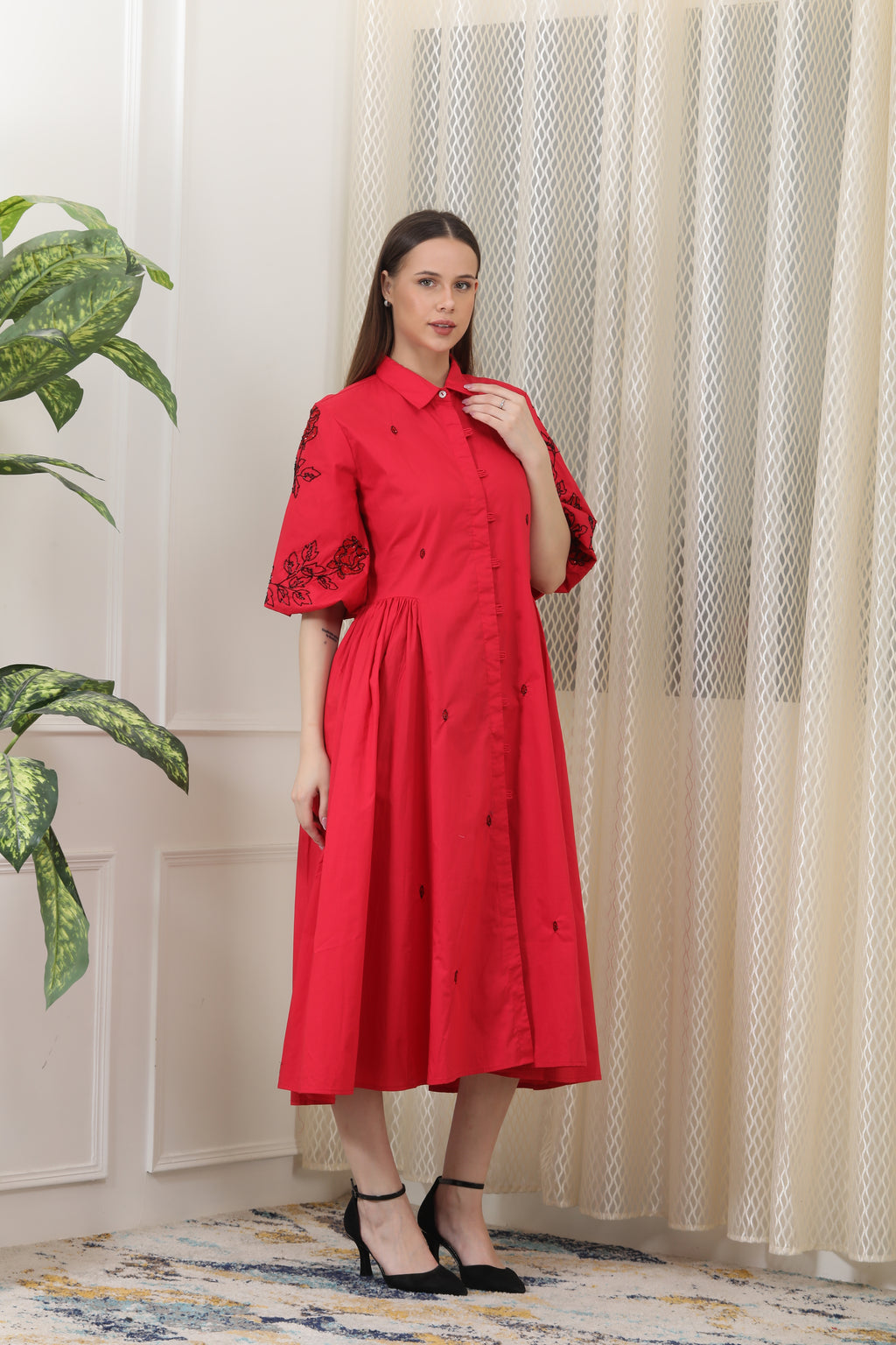 Lea Red Dress