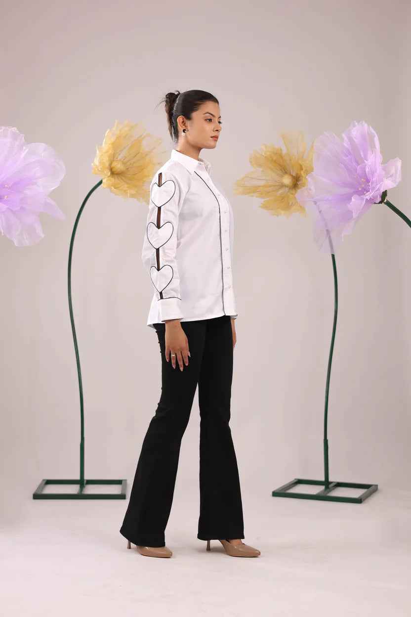 THE WHITE HEART SLEEVE COTTON SHIRT WITH WIDE PLACKET