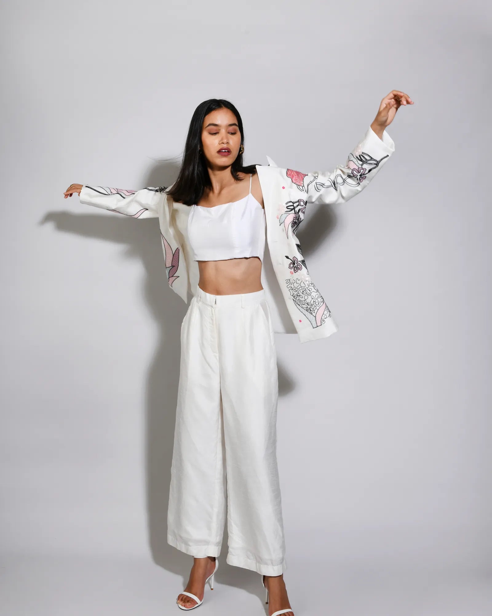 White Rose Embroidered Blazer Set