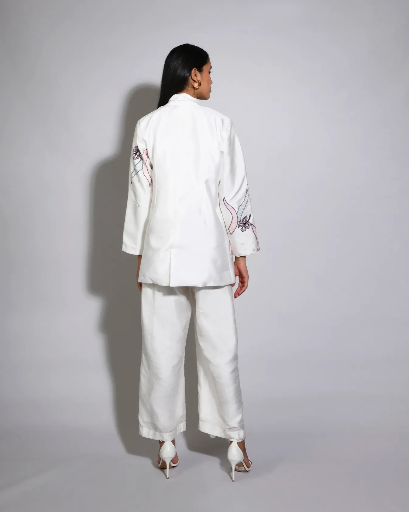 White Rose Embroidered Blazer Set